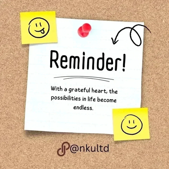 🆕️Elegant 18K Gold Plated Round Bead Charm Necklace – Simple & Stylish Gift ✨️ - Picture 7 of 11